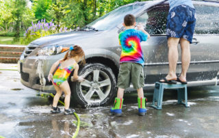 Professional Car Wash vs DIY Cleaning